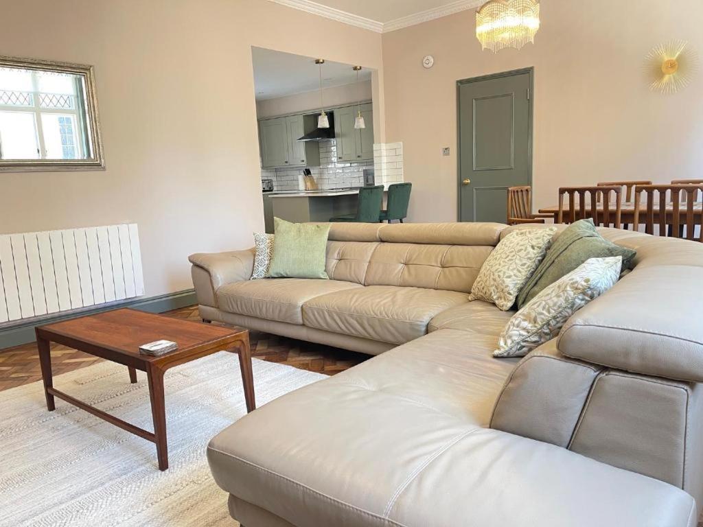 Bury St. Edmunds Cathedral View Apartment, Flat 4 מראה חיצוני תמונה